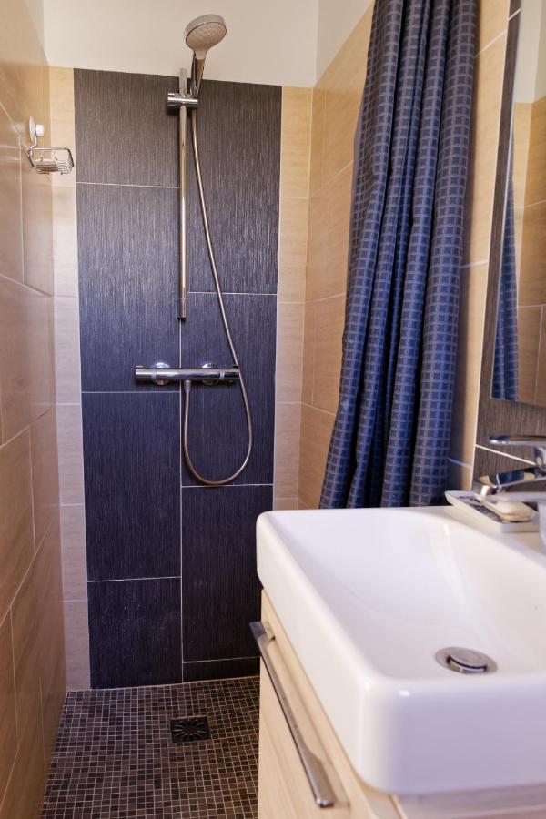 Les Tournelles Daire Courbevoie Dış mekan fotoğraf